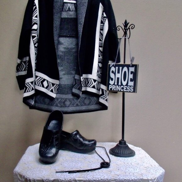 Dansko Slip On Platform Clogs Black Leather Nursing Comfort Shoes US 7.5-8 EU 38 - Picture 5 of 14